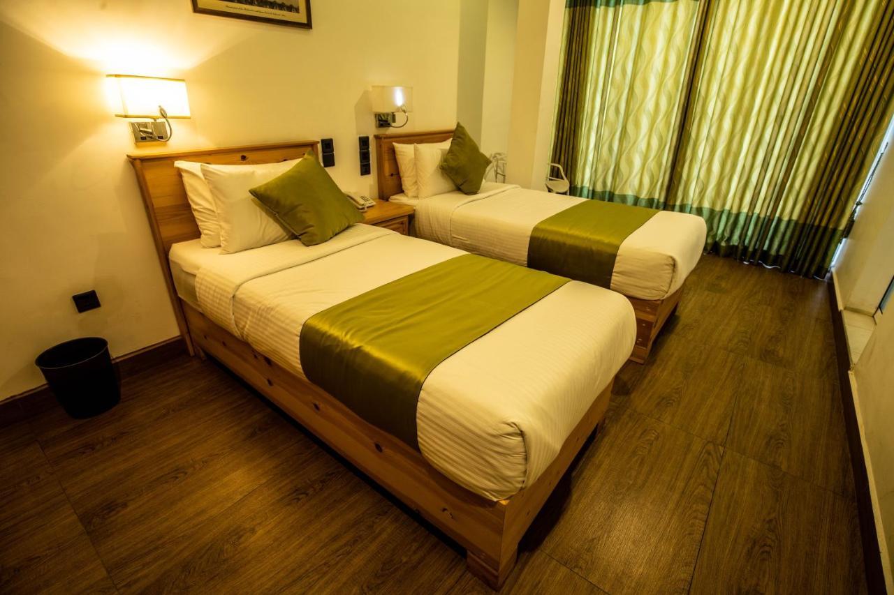 Hotel Ganthera Kandy Exterior foto